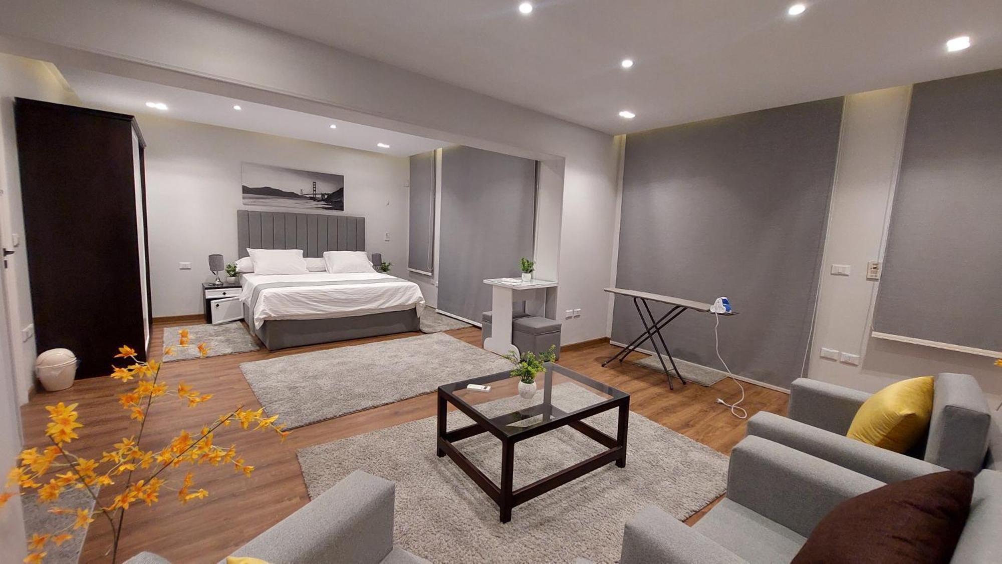 Apartment مفروشة حديثة وواسعة 3 غرف *