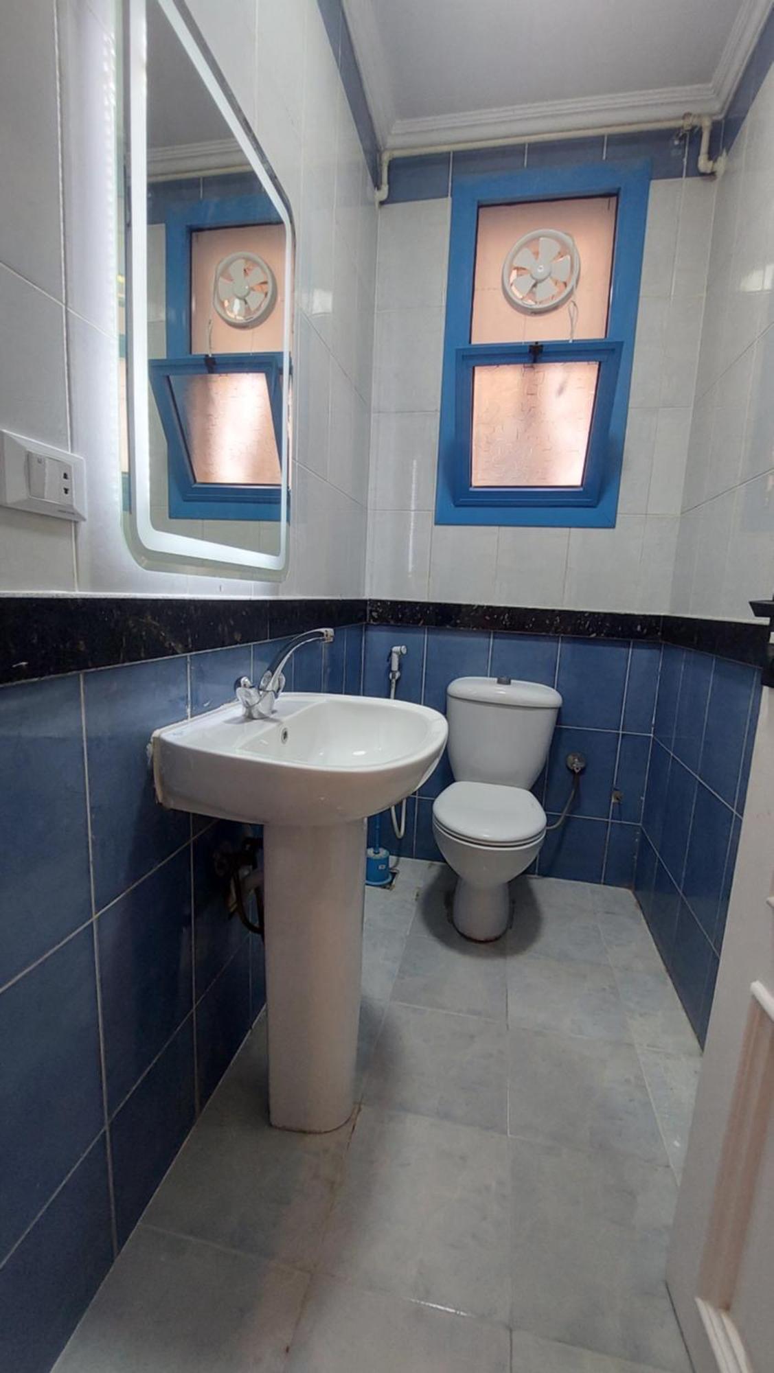 Apartment مفروشة حديثة وواسعة 3 غرف